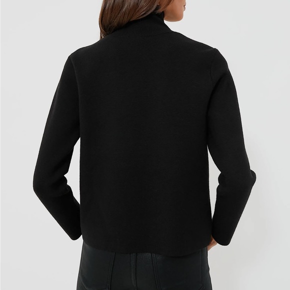 HYACINTH HOUSE

Black Embellished Greta Turtleneck - Picture 4 of 10
